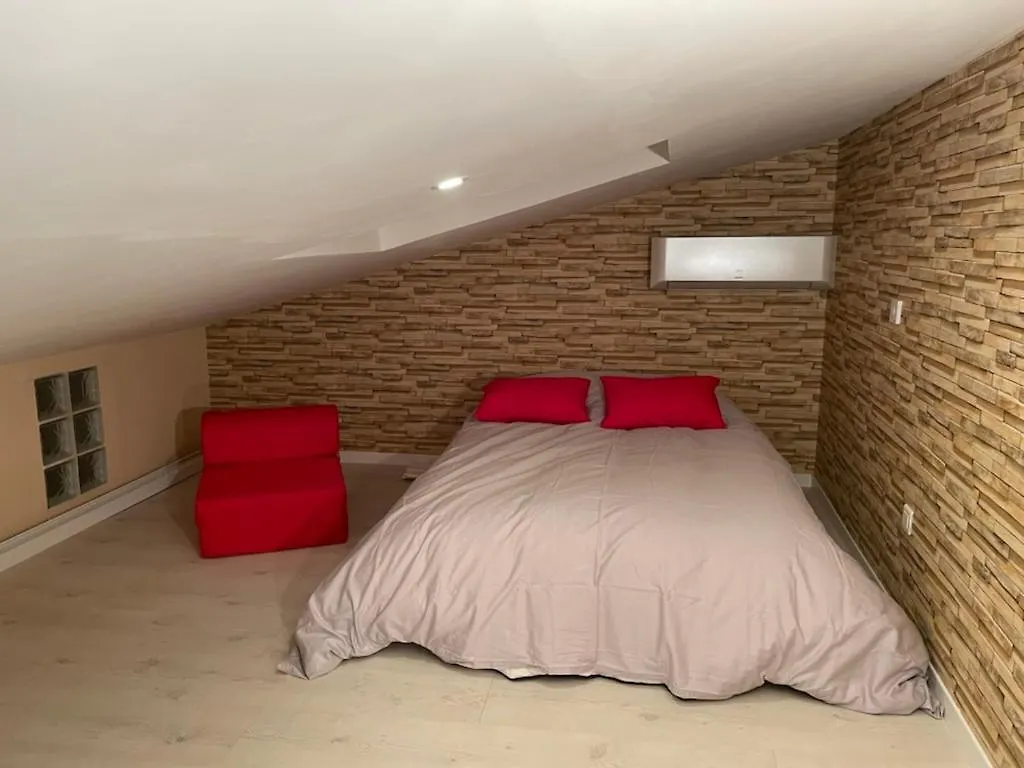 Les Meublés de Lassou Gîte Lombers France