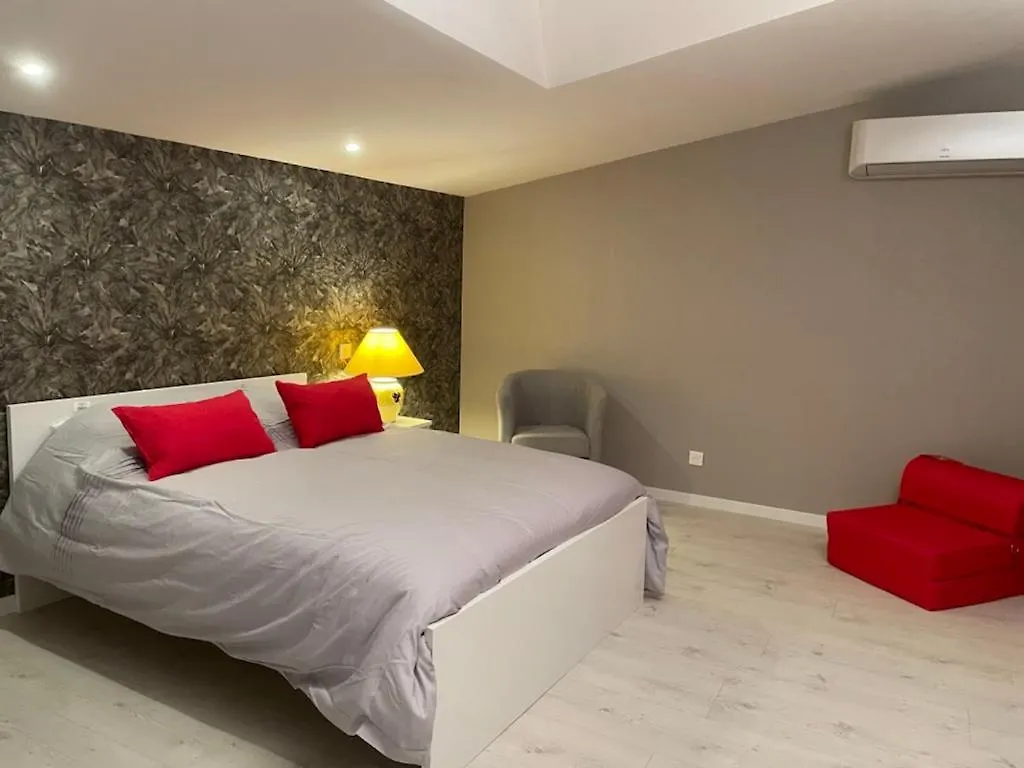 Les Meubles De Lassou Gite Lombers